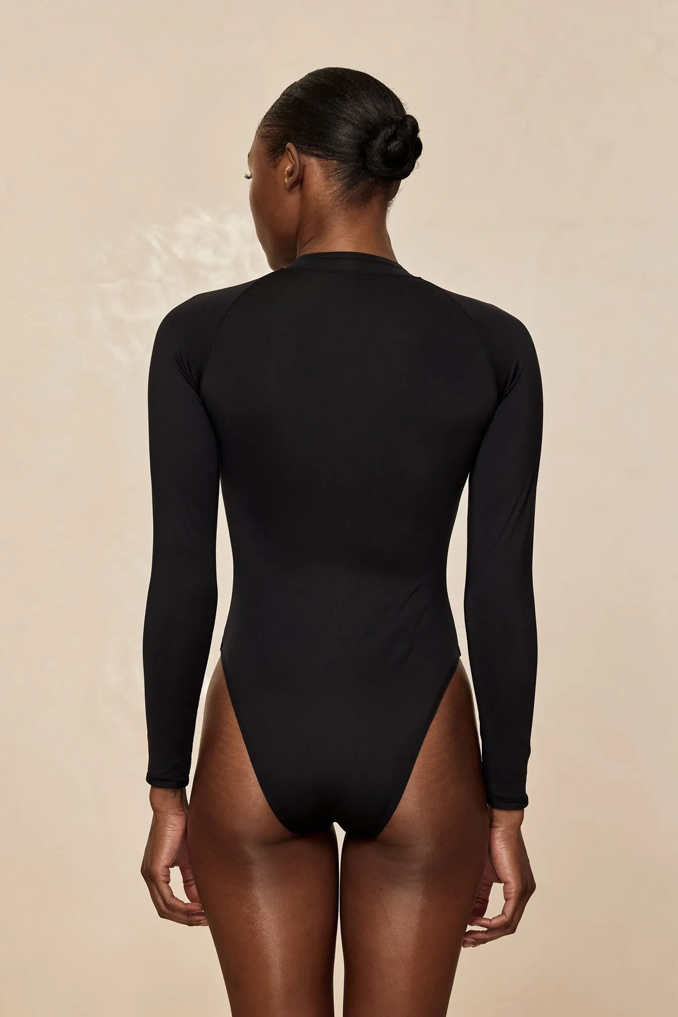 Hilo One Piece - Black